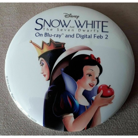 Disney Snow White Commemorative Pin RARE Disneyland Button 2016 2.5"